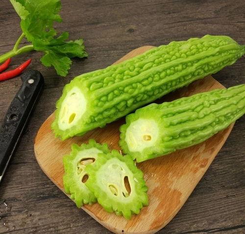 东北人吃茭瓜视频播放,茭瓜烹饪视频播放火爆全网